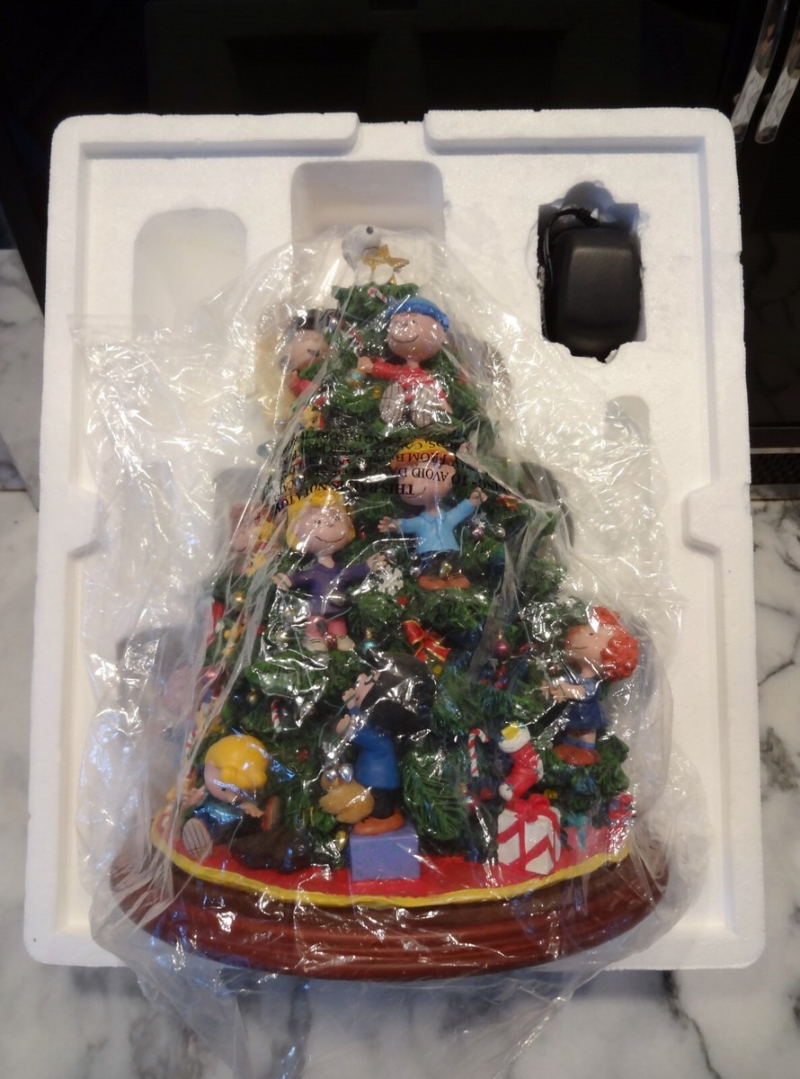 Lighted DANBURY MINT PEANUTS CHRISTMAS TREE Snoopy Charlie Brown