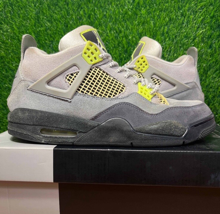 Nike Air Jordan 4 IV Retro SE Neon 95 Grey Size 10.5 Sneakers w
