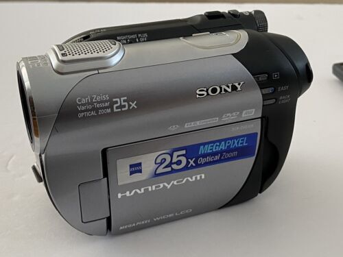 Sony HDR-PJ590 Full HD Camcorder 64GB 12x Zoom Used | eBay