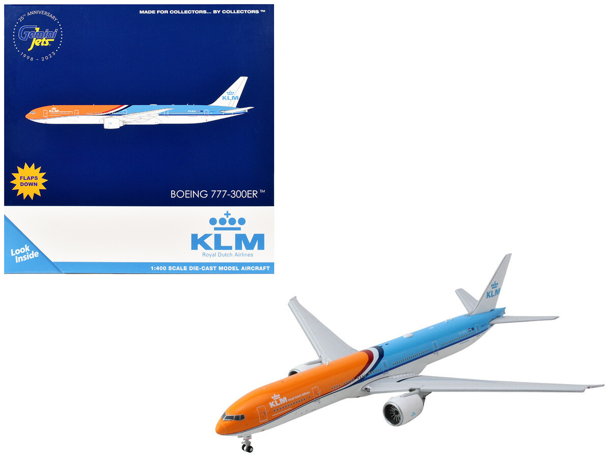 Geminijets Boeing 777-300ER Aircraft W/Flaps Down 