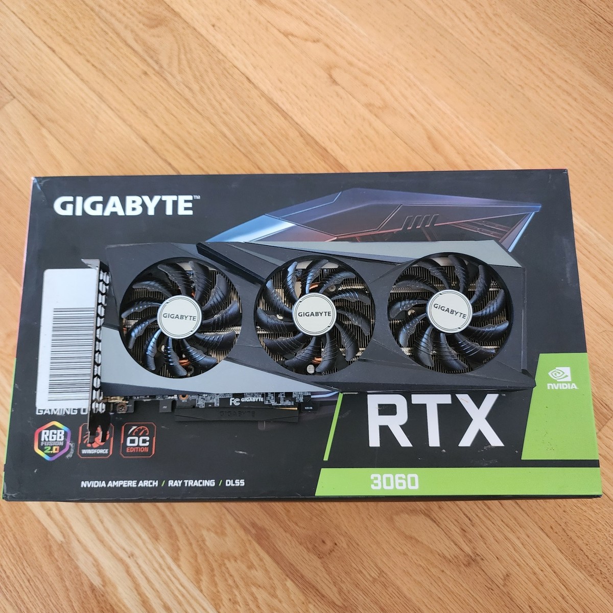 Nvidia GeForce RTX 3060 - 12GB GDDR6 - Gigabyte Gaming OC Triple