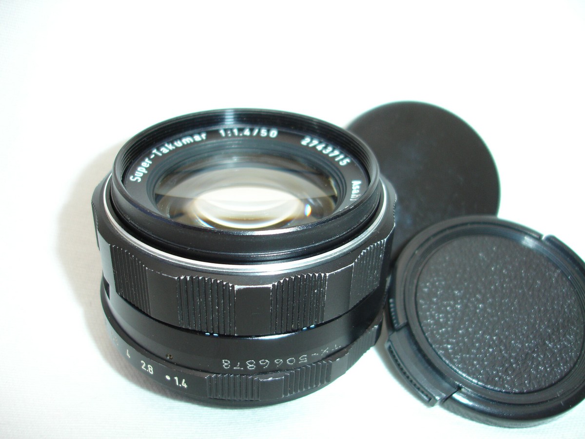 PENTAX Super Takumar 50mm F 1.4 lens M42 screw mount. GUC