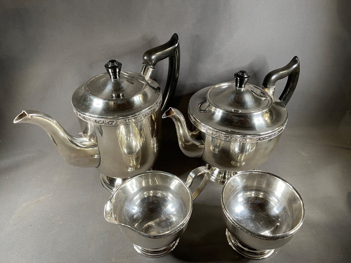 Viners Of Sheffield England Silver Plate Tea & Coffee Pot Set