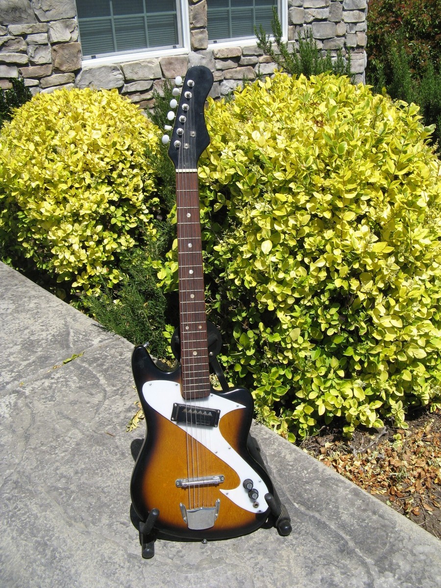 Rare Teisco Swish Zenon ES60 Vintage Electric Guitar With Pyramid