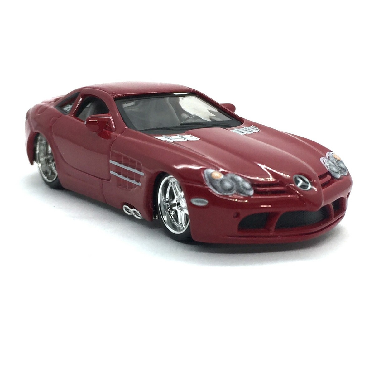 Maisto Playerz Luxury Mercedes Benz SLR McLaren Car Red Diecast 1