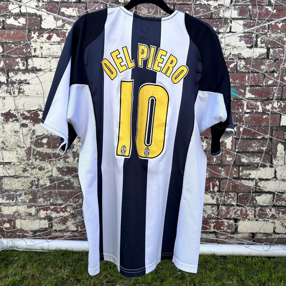 Juventus 2004-05 Home Shirt DEL PIERO 10 Genuine Original Football