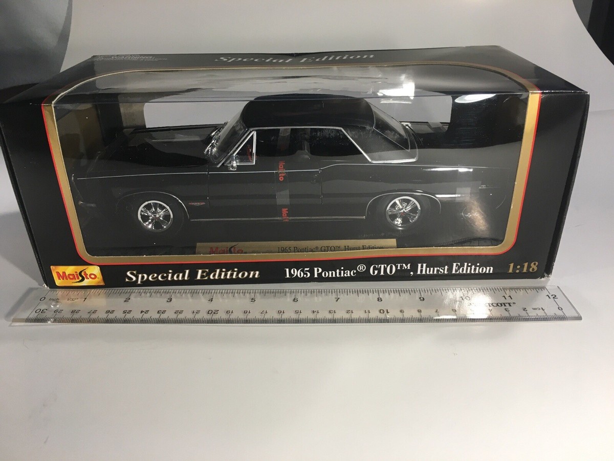 Maisto 1/18 Scale 1965 Pontiac GTO Hurst Edition Diecast Black w