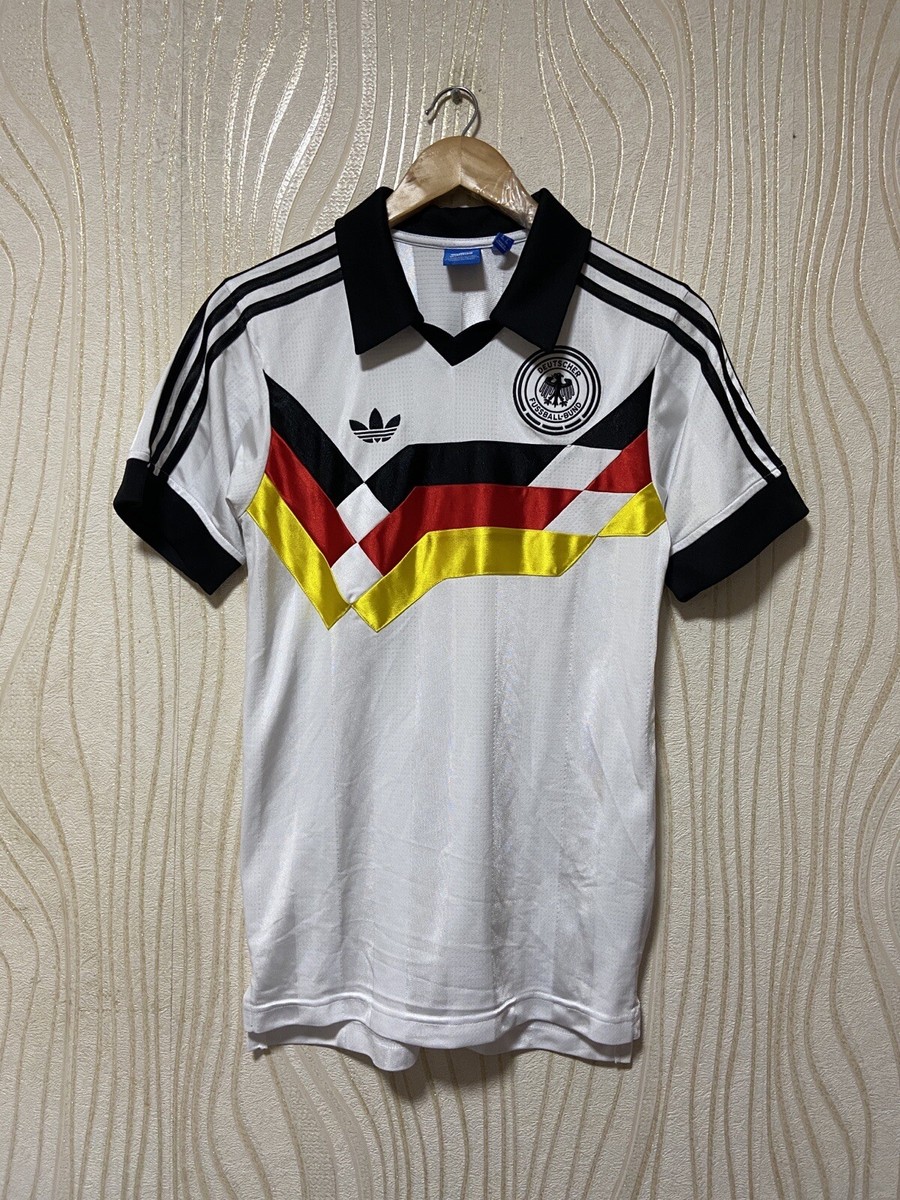 GERMANY 90s RETRO HOME FOOTBALL SHIRT SOCCER JERSEY ADIDAS sz XS