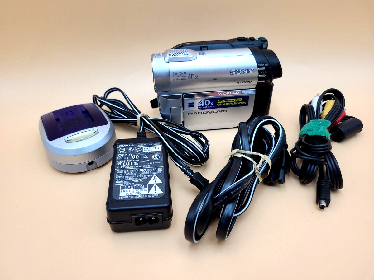 Sony DCR-DVD610 DVD Handy Cam Camcorder with 40x Optical Zoom