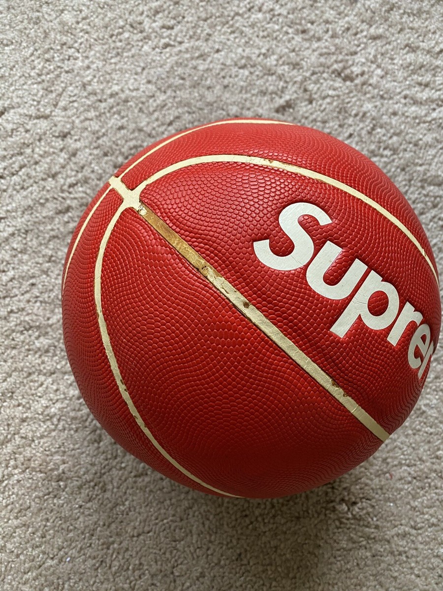 Supreme Spalding Each One Teach One Basketball NYC Authentic 1996
