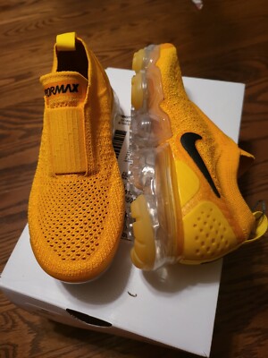 Nike Air Vapormax Moc 2 University Gold/Black-Tour Yellow AJ6599