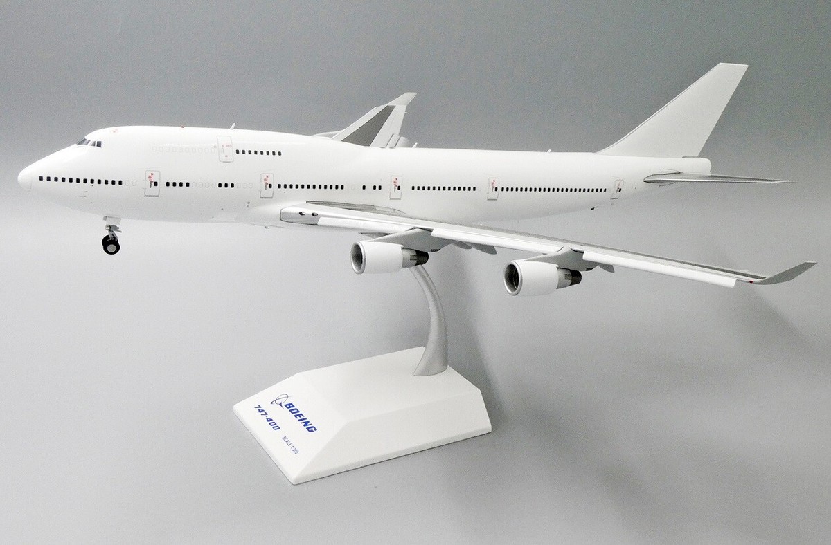 BOEING 747-400 (GE ENGINE) BLANK (FLAP DOWN) WITH STAND - JC WINGS