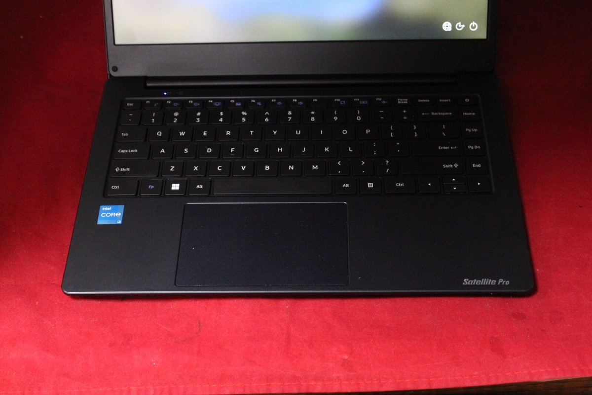 Dynabook Satellite Pro C40-J 14