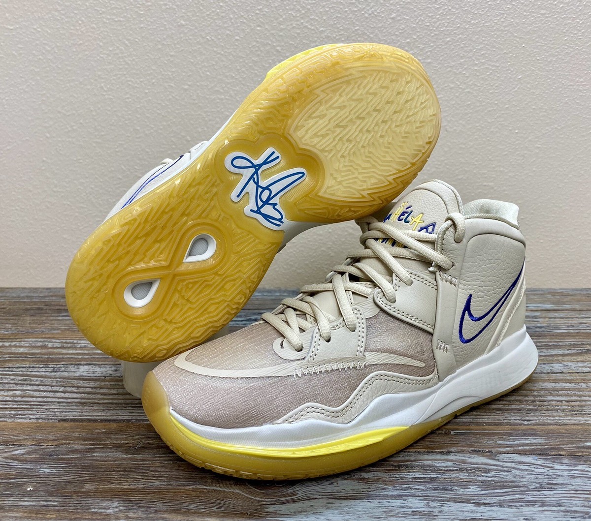 Nike Kyrie 8 Infinity N7 Basketball Shoes DM3255-200 Men's Size 7