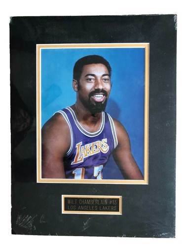 Upper Deck Wilt Chamberlain Figurine Historical Beginnings NBA