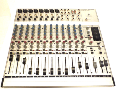 works BEHRINGER EURORACK MX2004 / 20 CH / 4 BUS MIXING CONSOLE w
