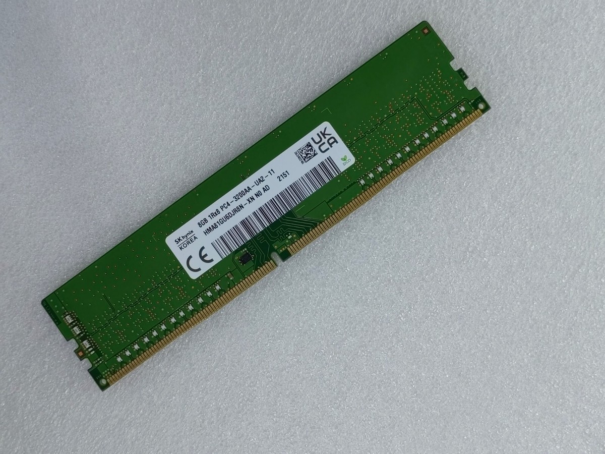 SK Hynix 8GB DDR4 3200 Desktop DIMM RAM 1Rx8 PC4-25600