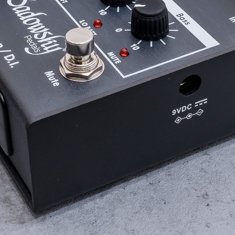 Sadowsky SBP-1 V2 Bass Preamp DI Bass preamp with DI function and