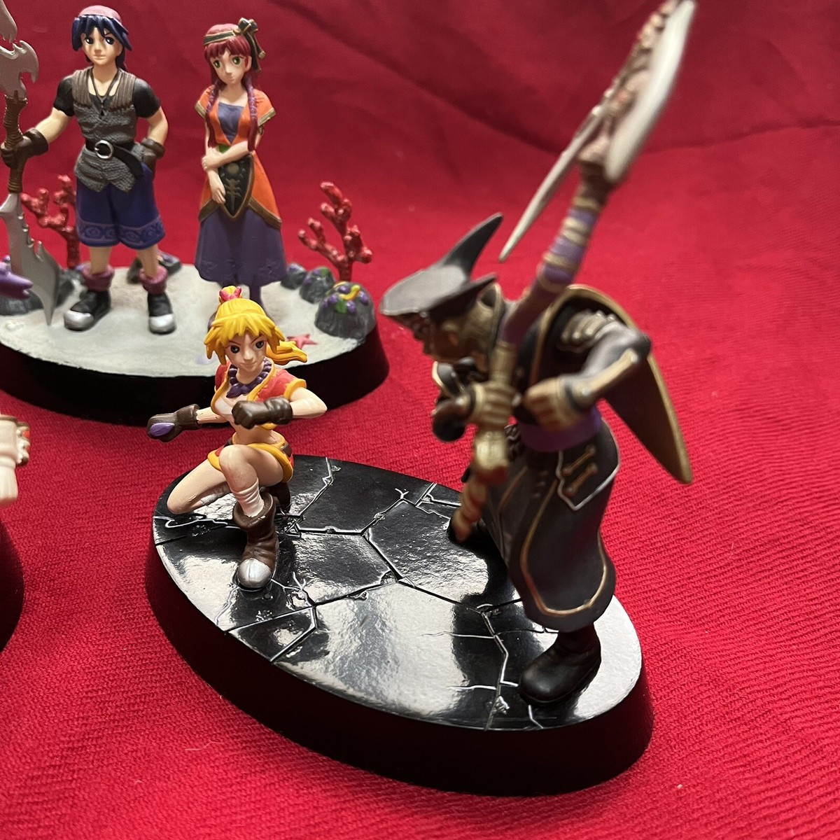 CHRONO CROSS Diorama Figures Serge Leena Kid Yamaneko Karsh