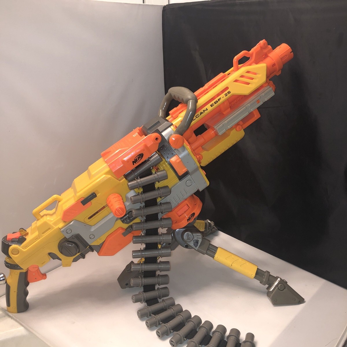 Nerf Gun N-Strike Vulcan EBF-25 Gun Tripod And Ammo Case