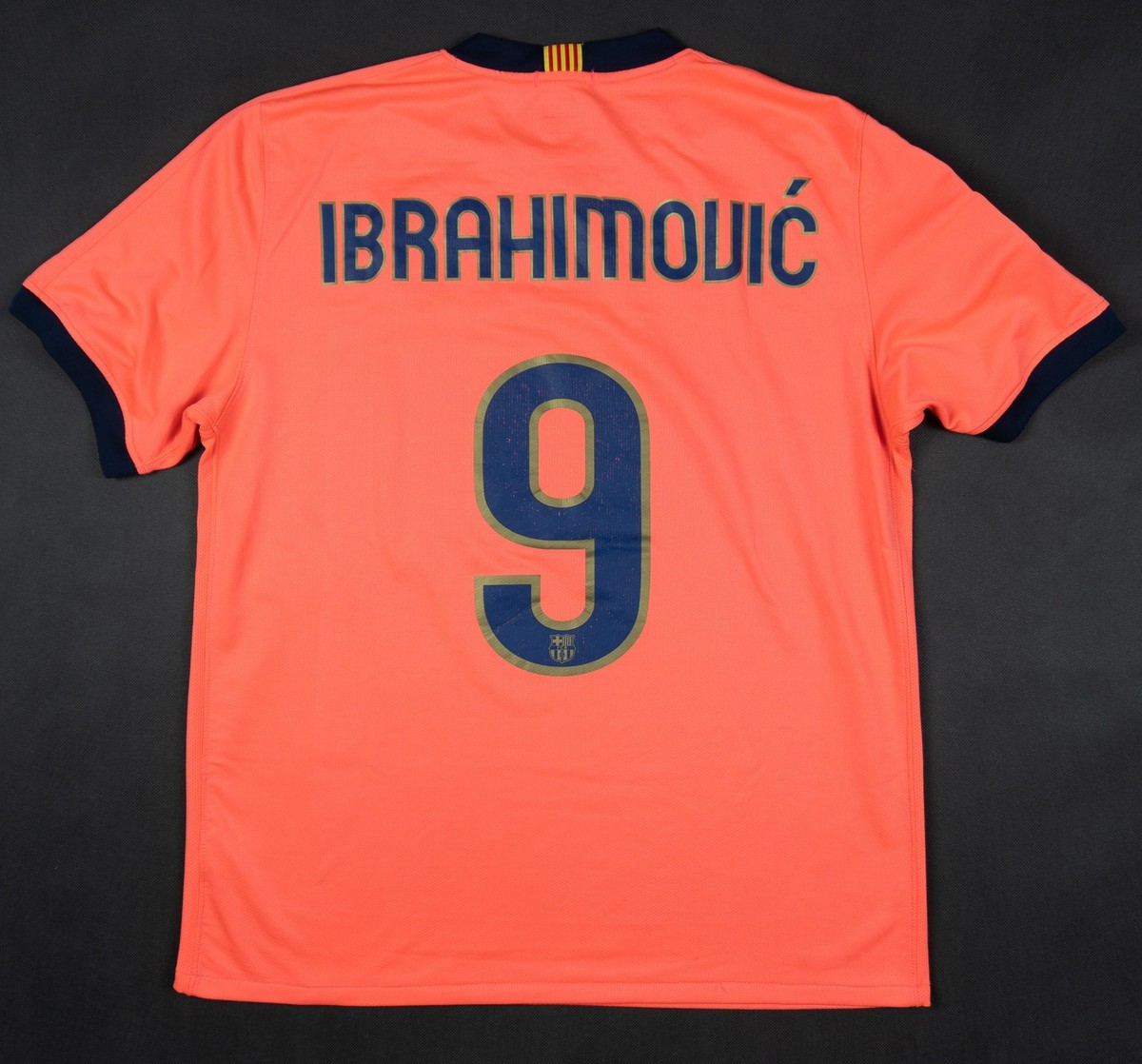 BARCELONA 2009-10 Zlatan Ibrahimovic Away Jersey L 355020-870