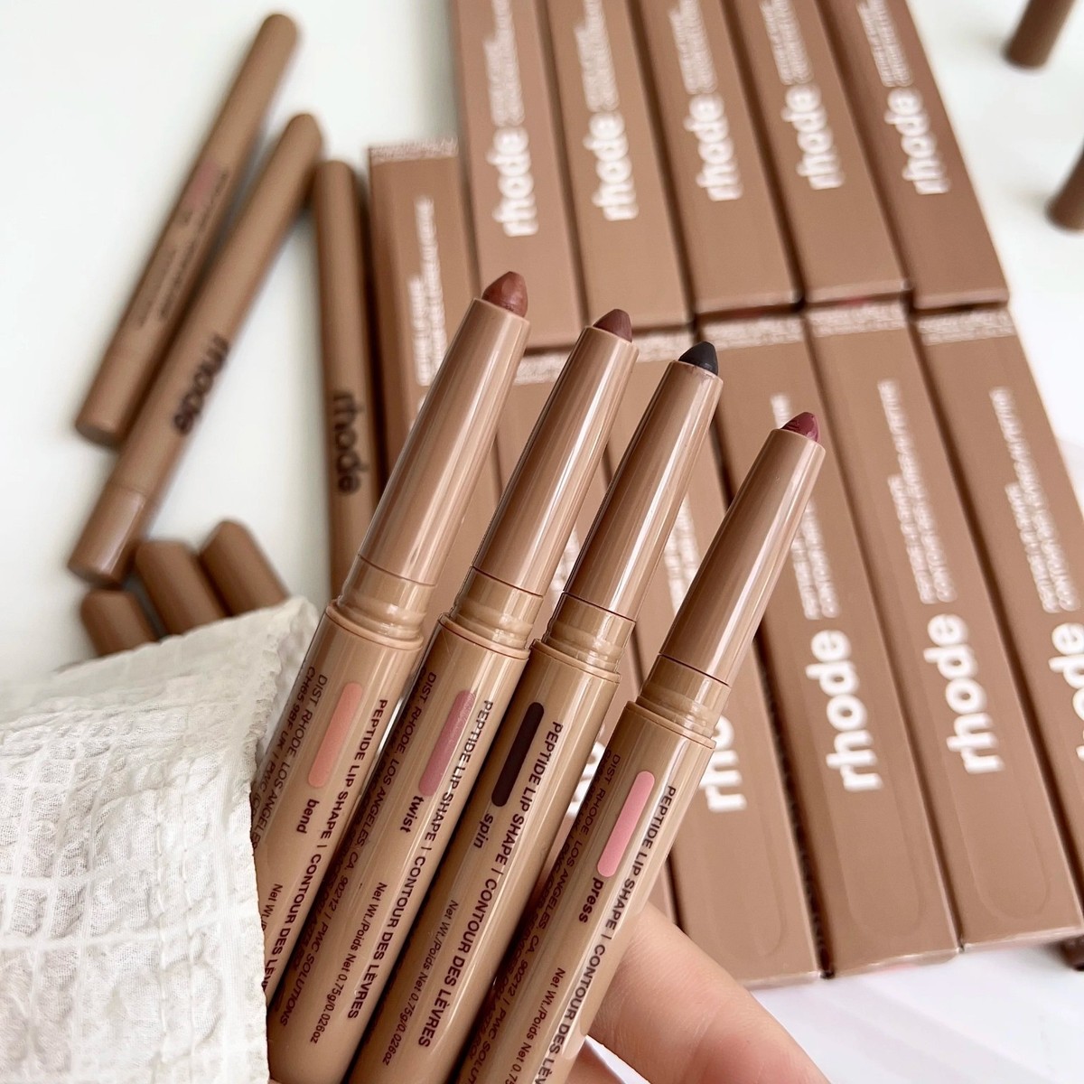 Rhode Skin Peptide Lip Shape Liner - NEW *AUTHENTIC* ~ FAST