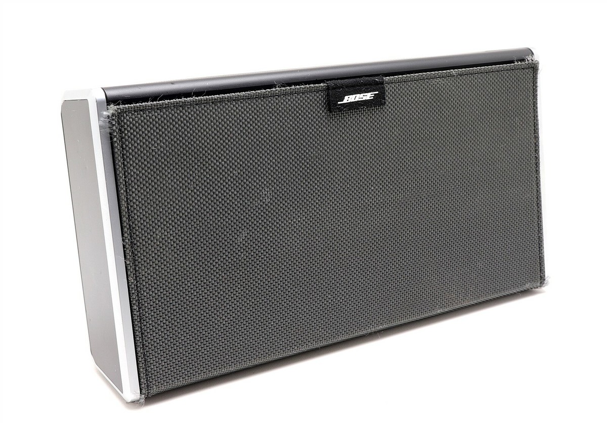 BOSE SoundLink 404600 Bluetooth Wireless Speaker Nylon (Old