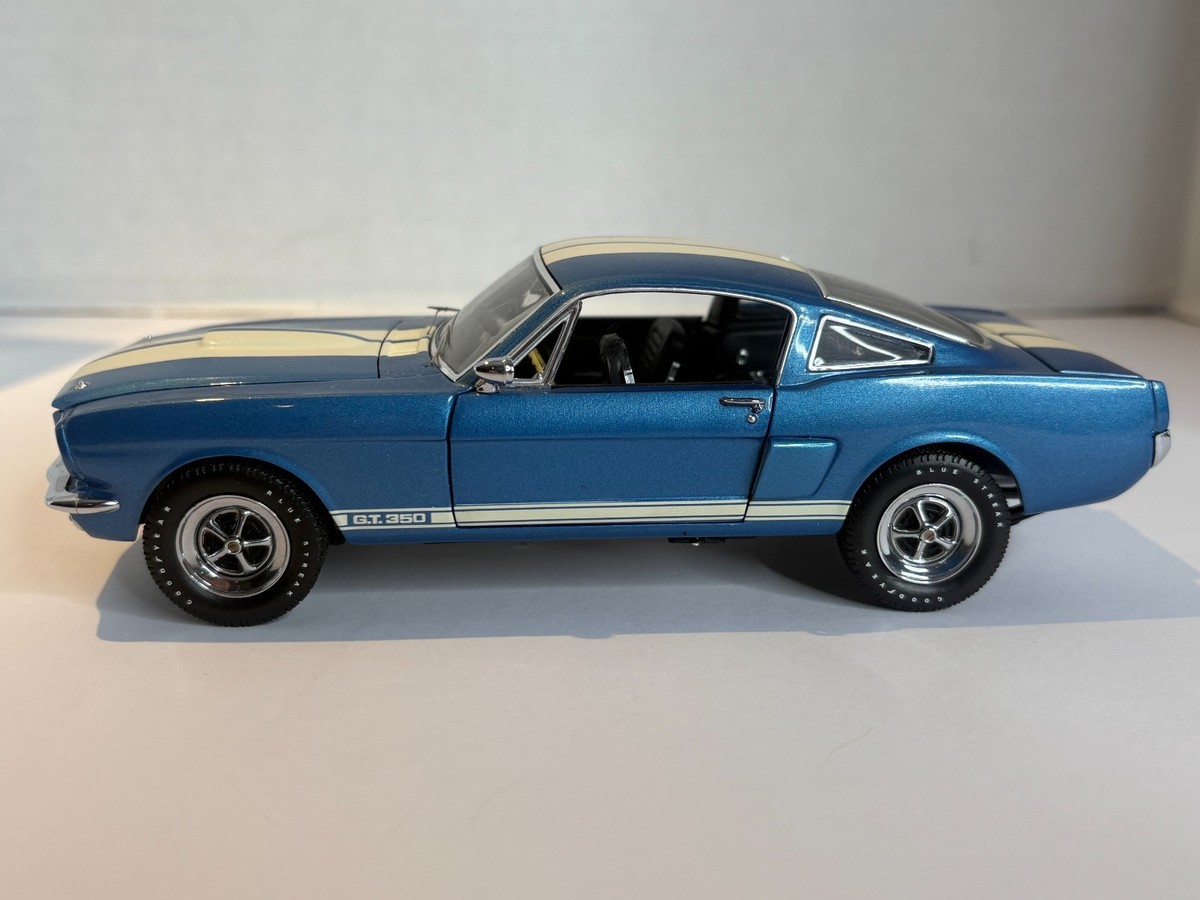 Franklin Mint 1966 Shelby Mustang GT-350 Limited Edition COA/Box