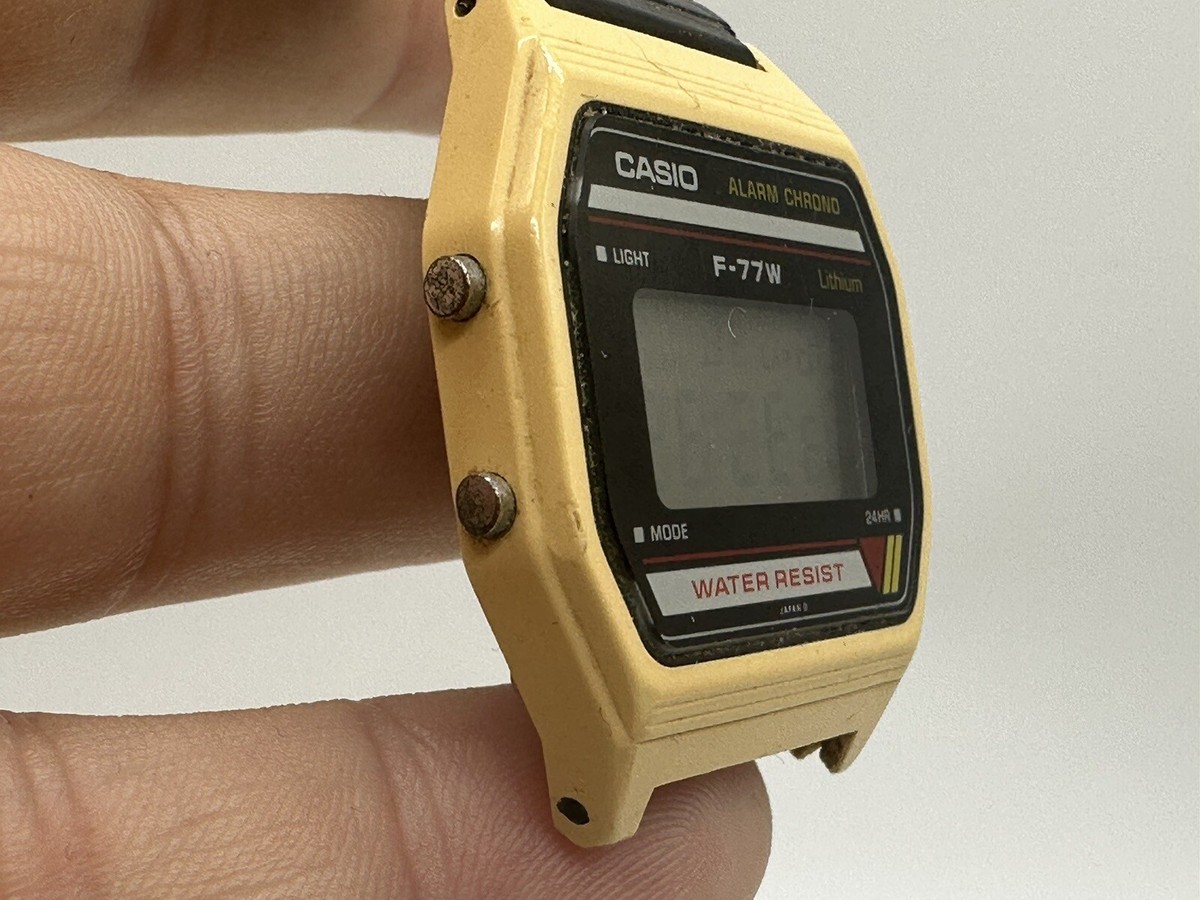 ⭐️ Vintage CASIO F-77W 1980's DIGITAL WATCH F-Series 587 Module