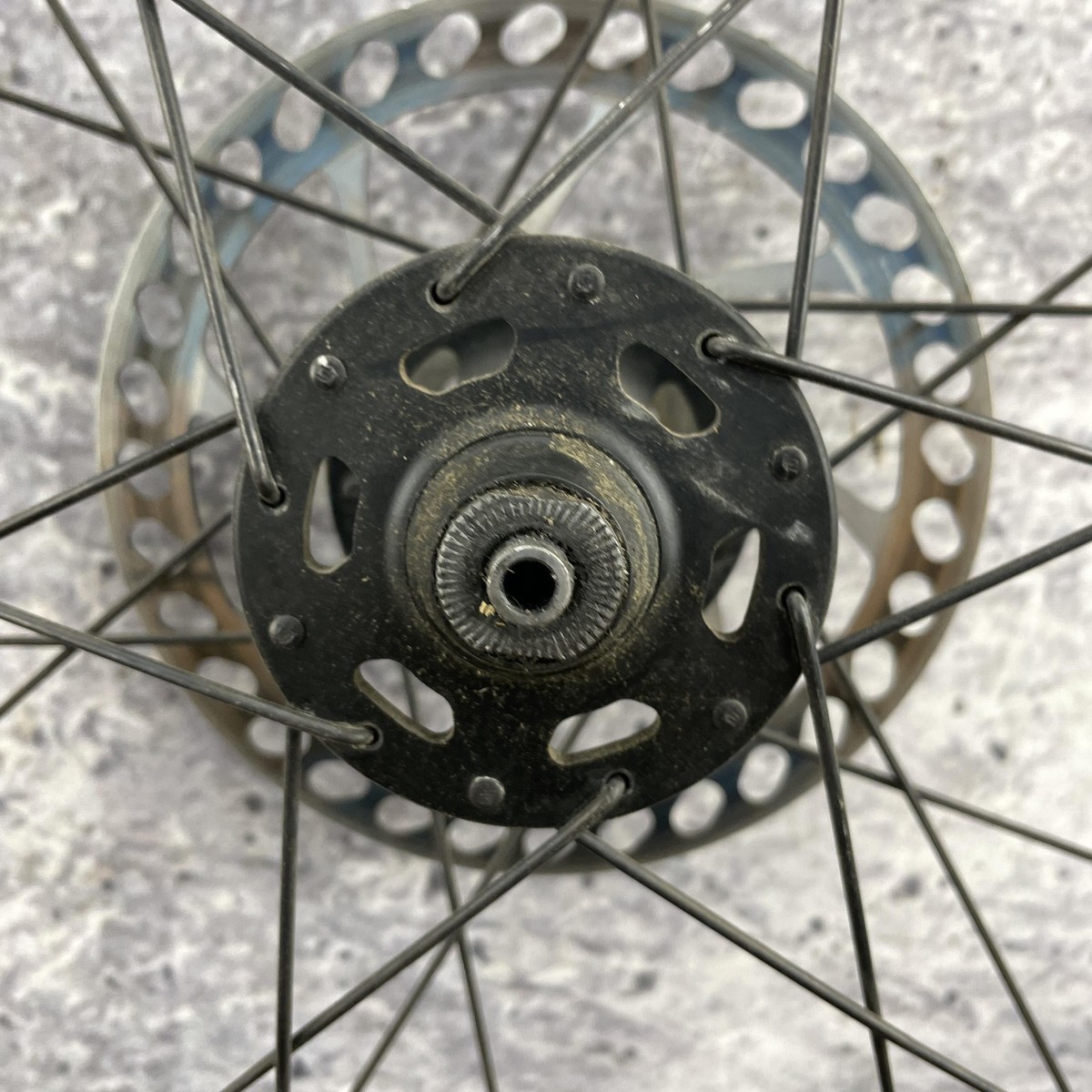 Mavic X3.1 Disc 26 Inch Wheelset Shimano Deore XT Hubs Tubeless