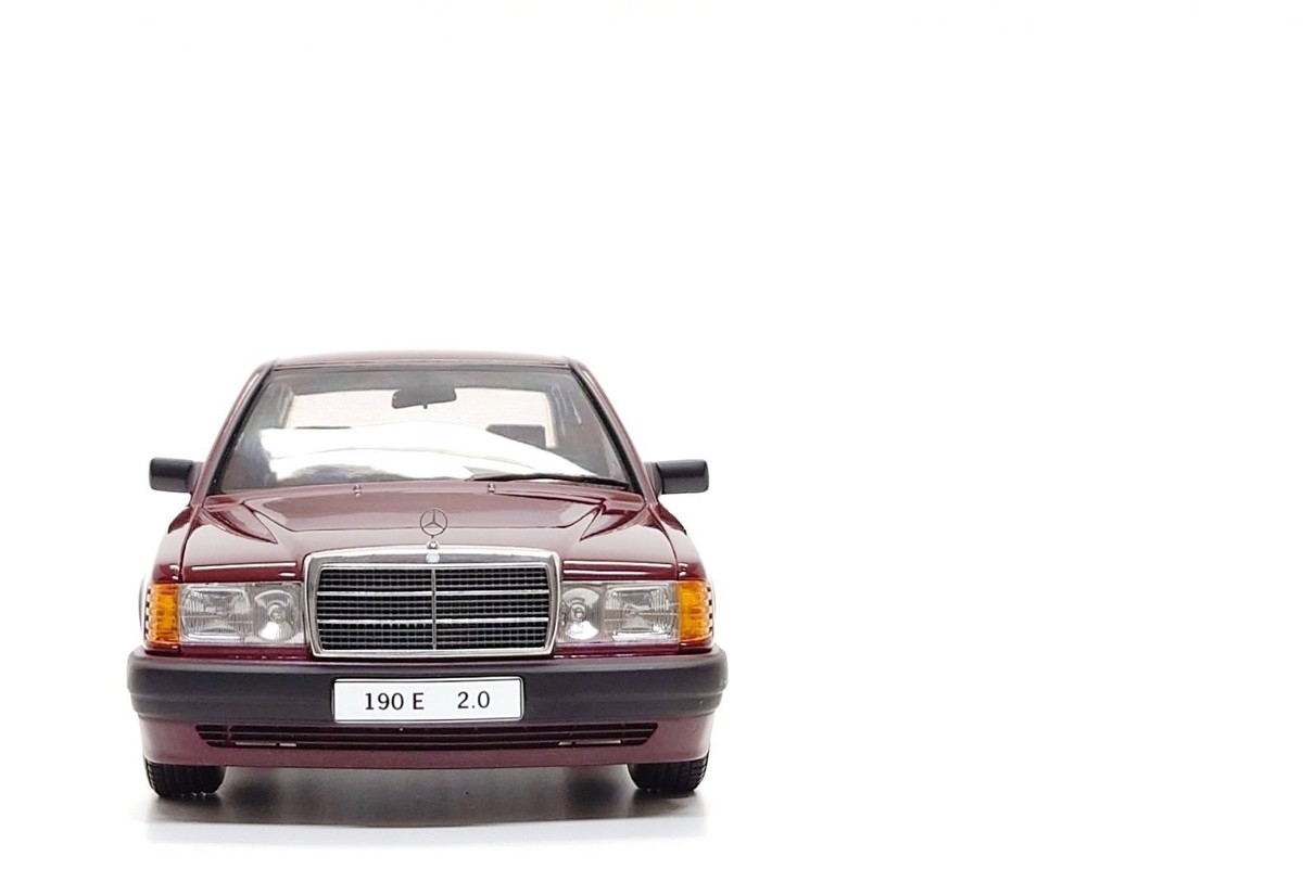 AUTOart 1:18 Mercedes-Benz 190E 2.0 in Barolo Red | eBay