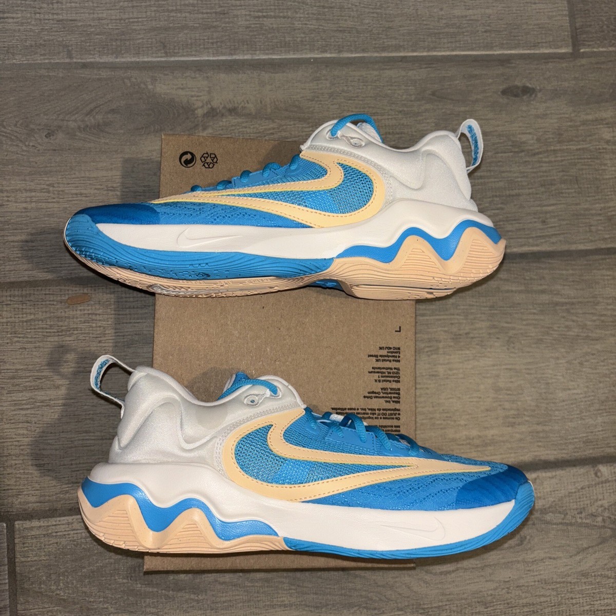 Size 9 Nike Giannis Immortality 3 Low NigeriaXGreece Basketball