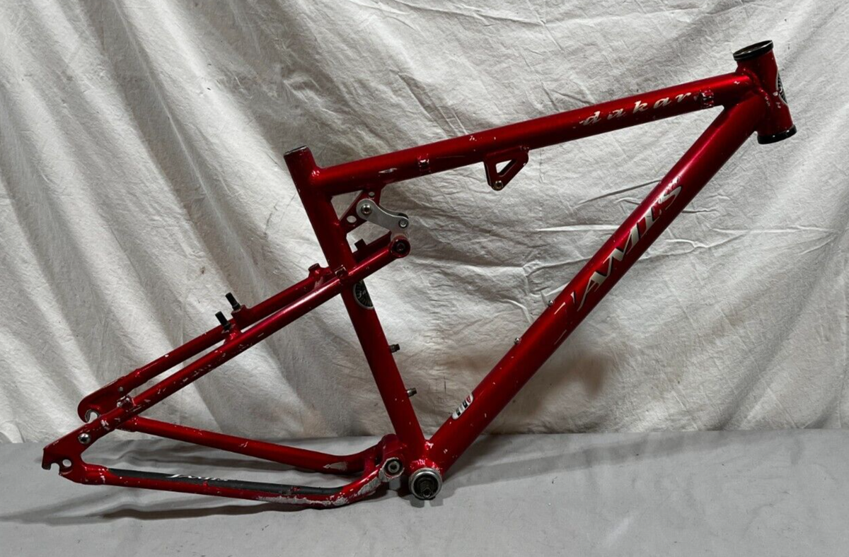 Vintage 1995 Jamis Dakar 17.5