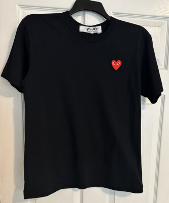 Comme des Garçons PLAY Embroidered Heart T-Shirt heart size Large