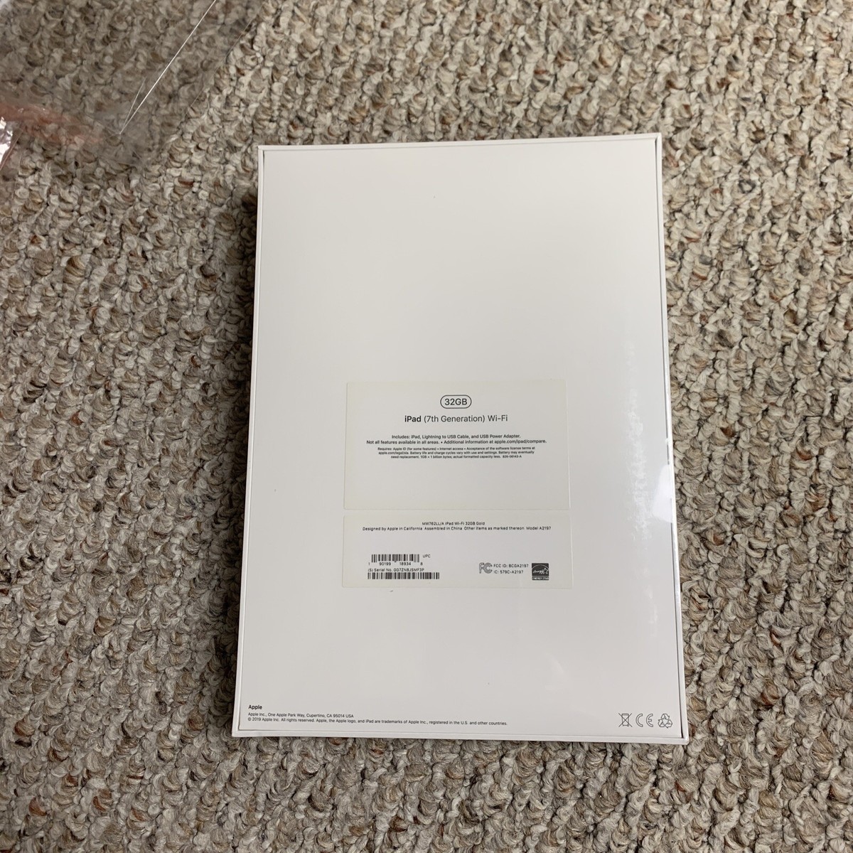 Apple iPad (7th Generation) A2197 32 GB, Wi-Fi, 10.2 in - Gold for