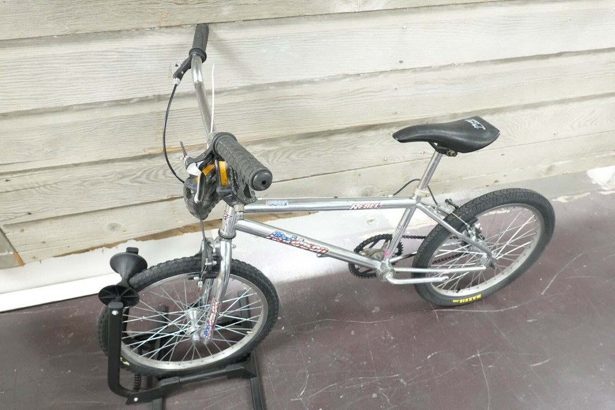Vintage 1990's GT Robinson Rebel 20 Inch BMX Bicycle Bike 90's Mid