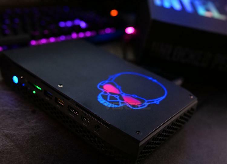 Intel NUC 8 VR NUC8i7HVK Mini PC Kit i7-8809G Hades Canyon 32GB