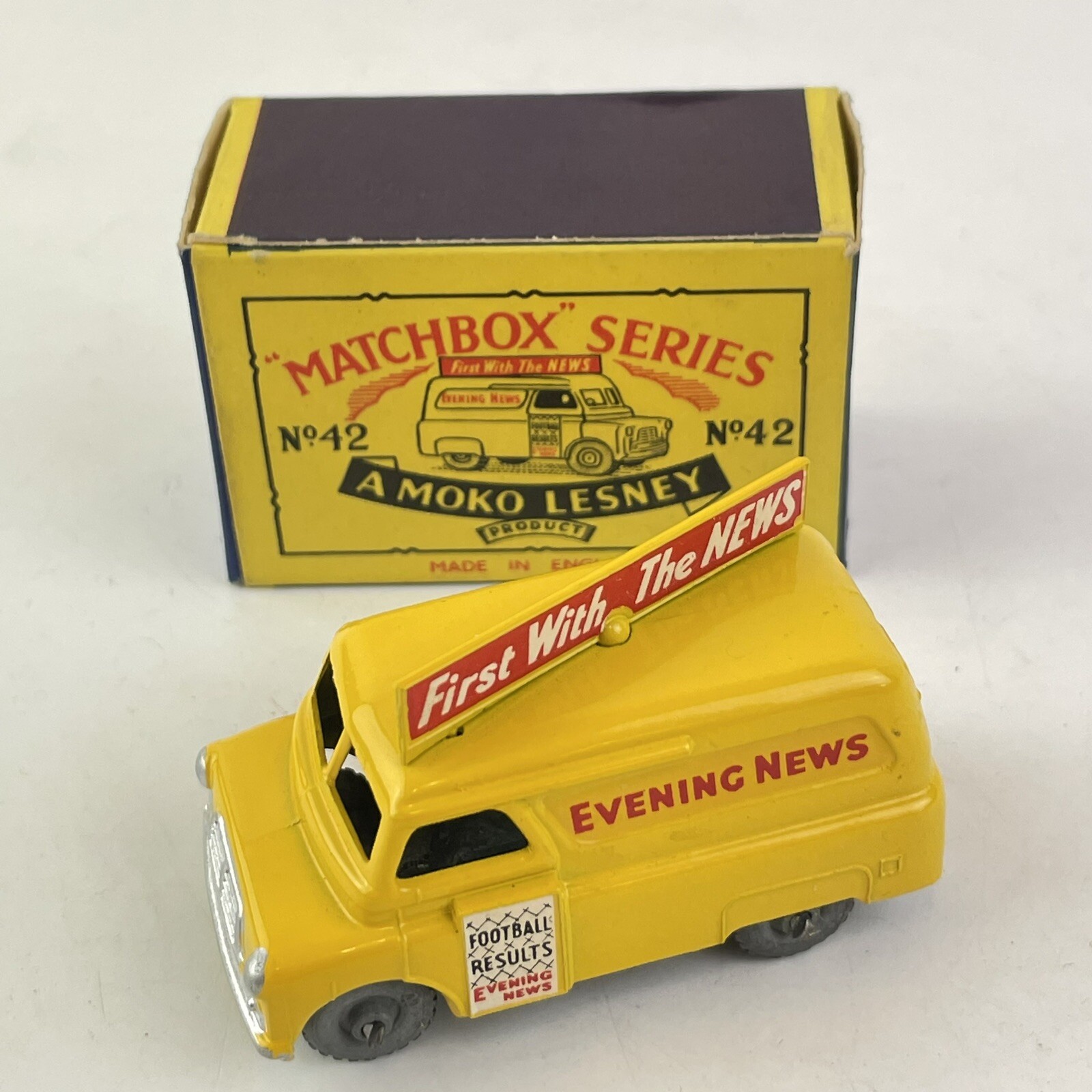 Matchbox 42a, Evening News Van - Free Price Guide & Review