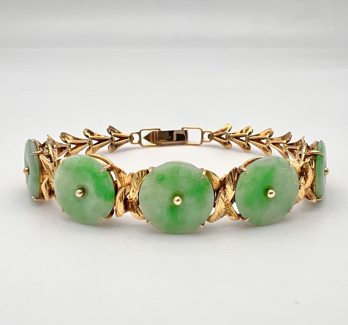 Antique Chinese 14K Yellow Gold Natural Green Apple Jade Disk