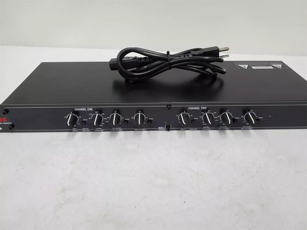 NEW DBX 223XL Stereo 2-Way/Mono 3-Way Crossover Rack Mountable US