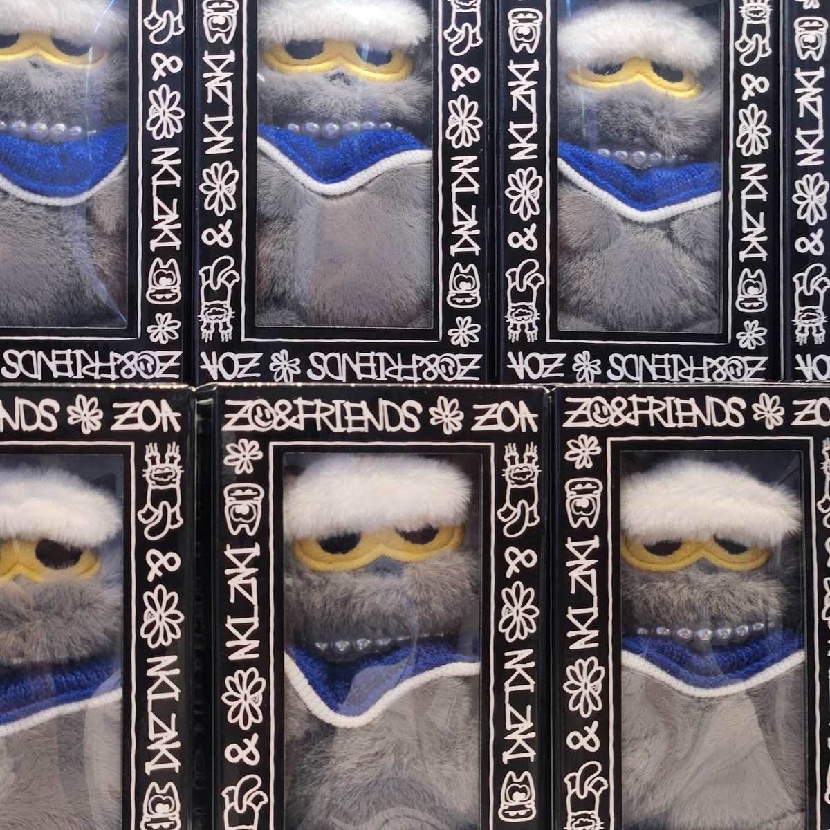 Unboxing Merchandise ZOA G-Dragon dengan ZOA フェイスキーリング G