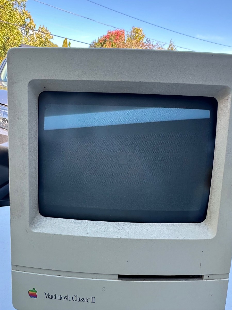 Vintage Macintosh Classic II Apple Computer M4150 1991 UNTESTED | eBay