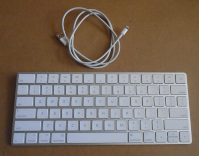 GENUINE Apple A1644 EMC 2815 Rechargeable Wireless Keyboard | eBay