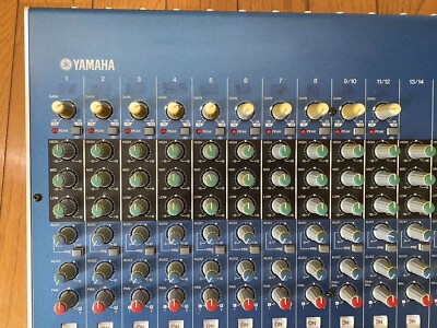Yamaha MG16/4 16 channel Analog console Mixer Audio Equipment Good