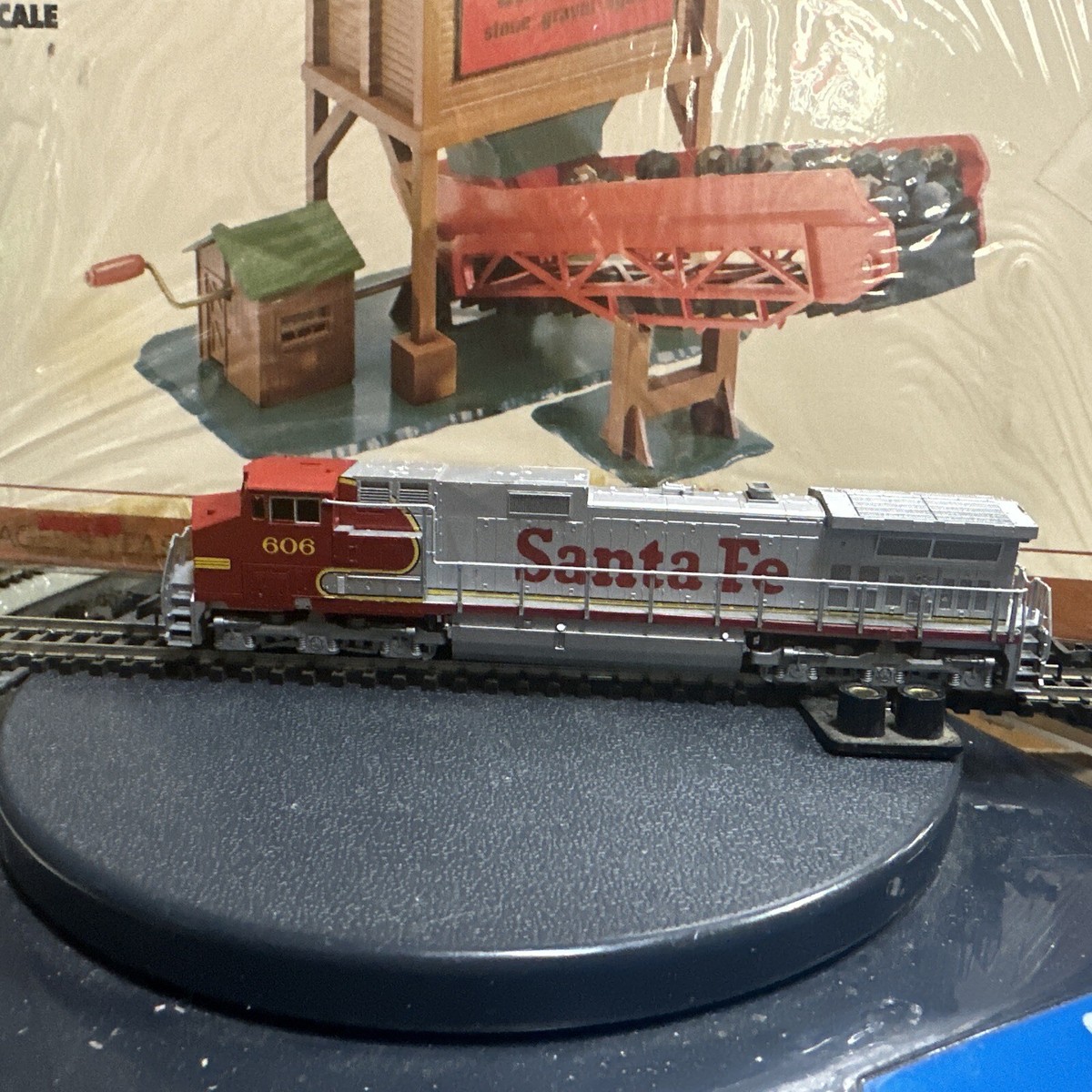 KATO N-Scale 176-3505 GE C44-9W 