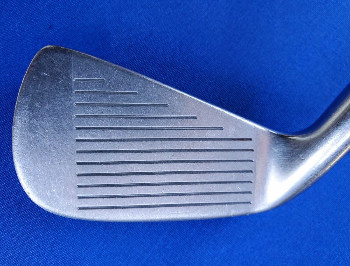 TITLEIST DCI 990 3-Iron RH Stiff Flex Steel Shaft 22* Loft DRIVING