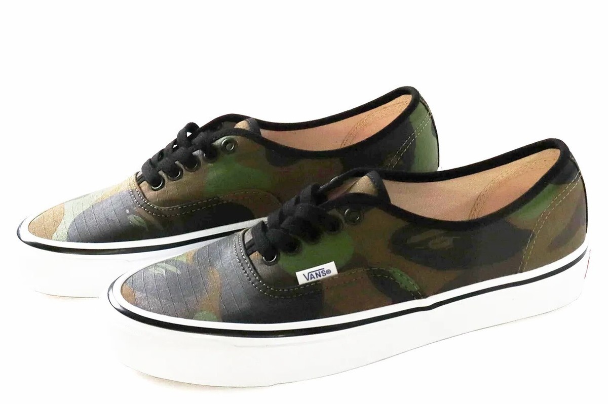 A Bathing Ape BAPE x Vans 1st Camo Authentic 44 DX Green 1H73-191