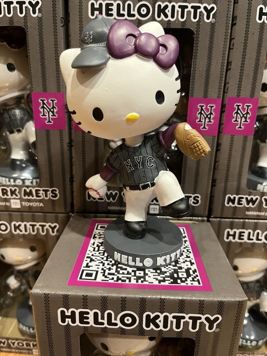 New York Mets SGA 2025 Japan Hello Kitty Bobblehead Lmtd Edition