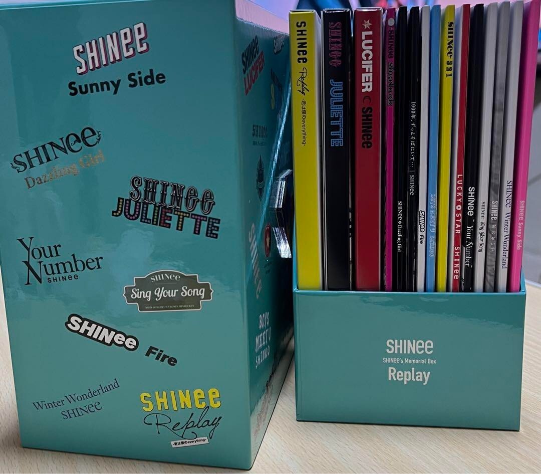 SHINee 10th Japan Debut SHINee's Memorial Box Replay 15CD 3DVD BOX