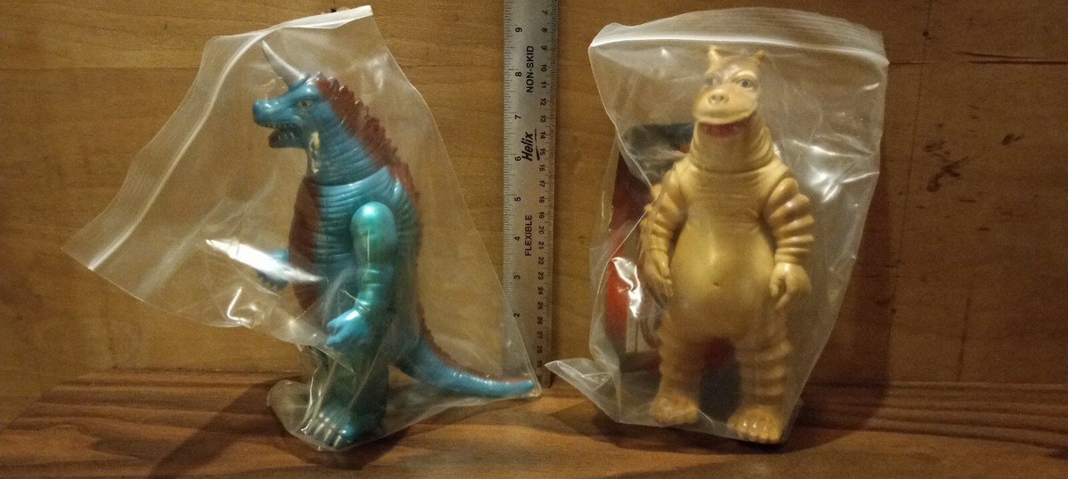 💥DAIGORO VS GOLIATH- SOFUBI- KAIJU MOVIE- BULLMARK- MADE IN JAPAN
